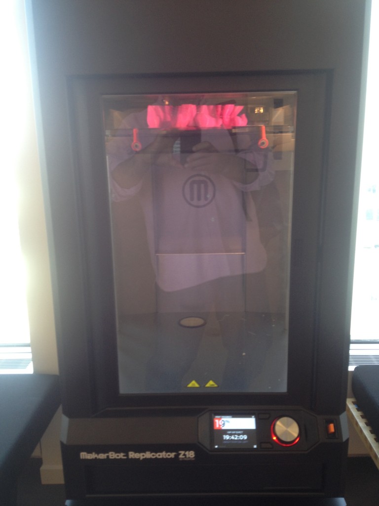 Makerbot Large Machine